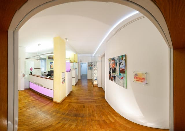 Dr. Ralph Kretschmer